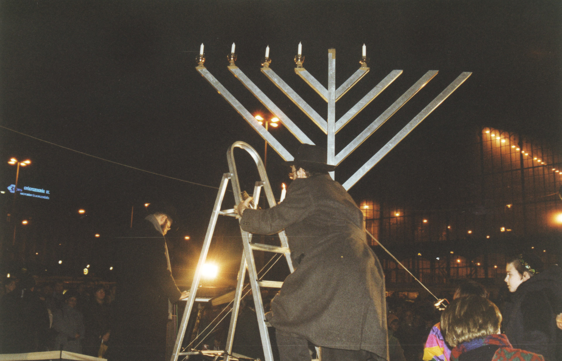 Hanukai gyertyagyújtás