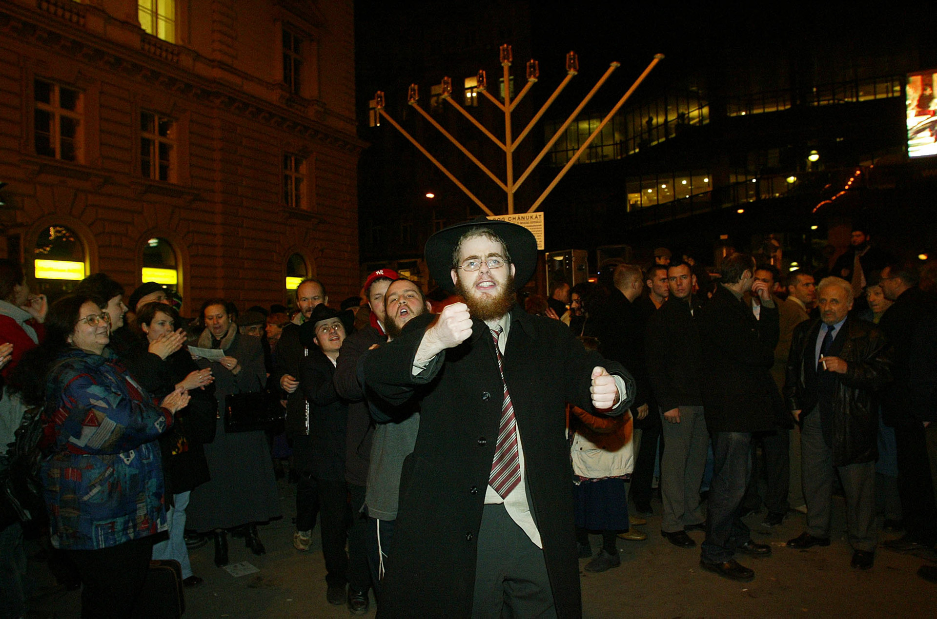 Nyugati téri Hanuka