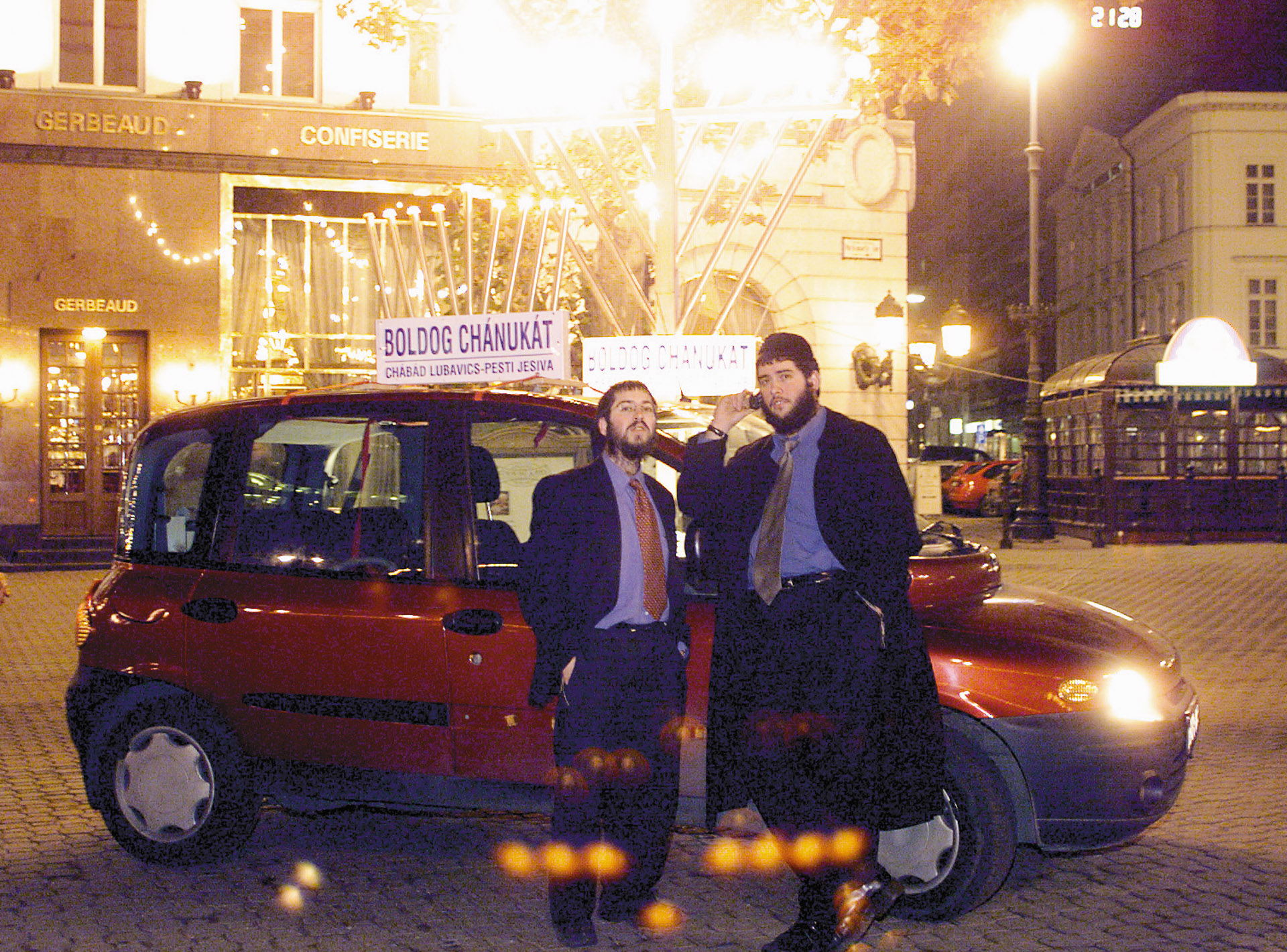 Hanukaraván Raskin rabbival