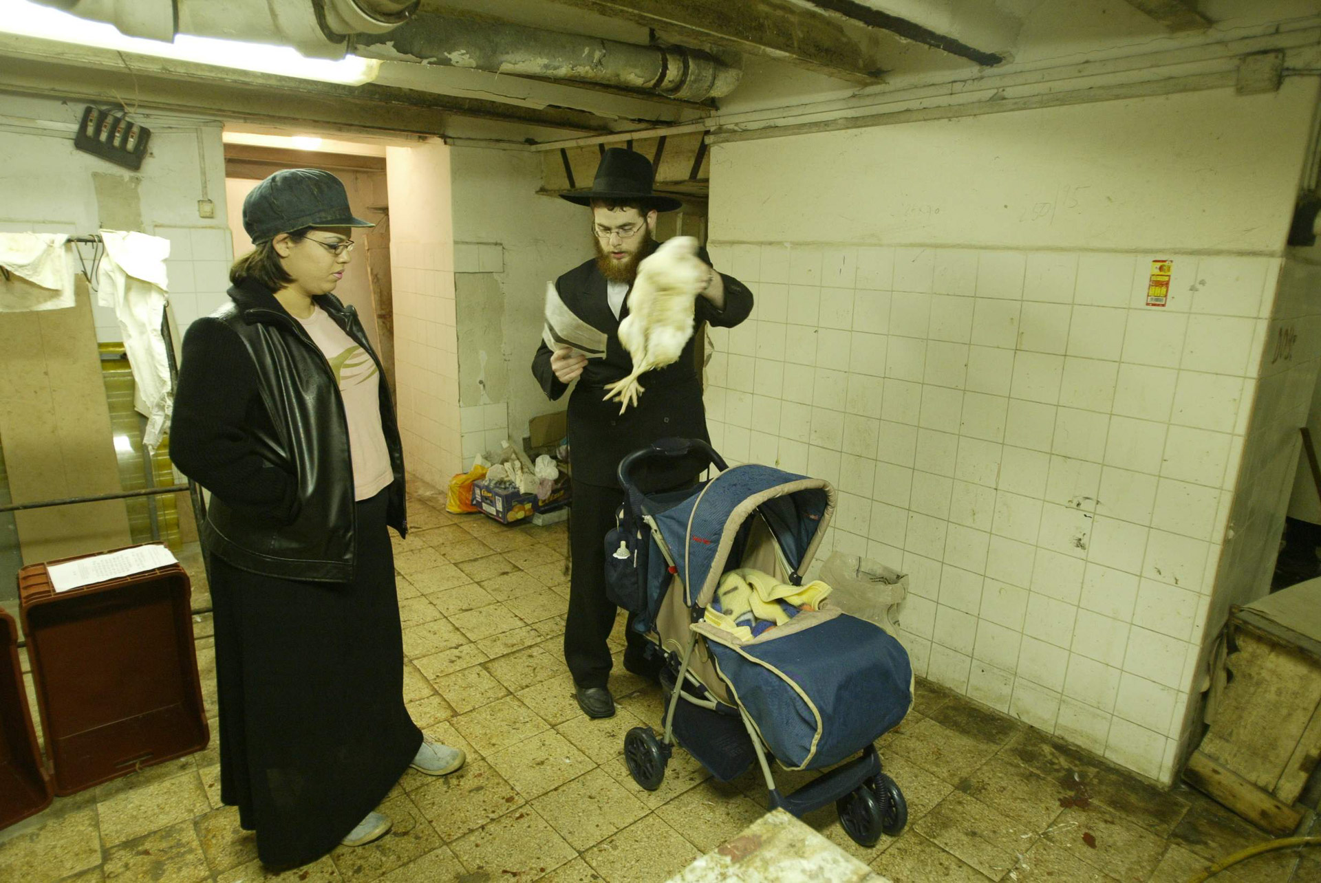 Kapparot, Köves Slomó és Dvora