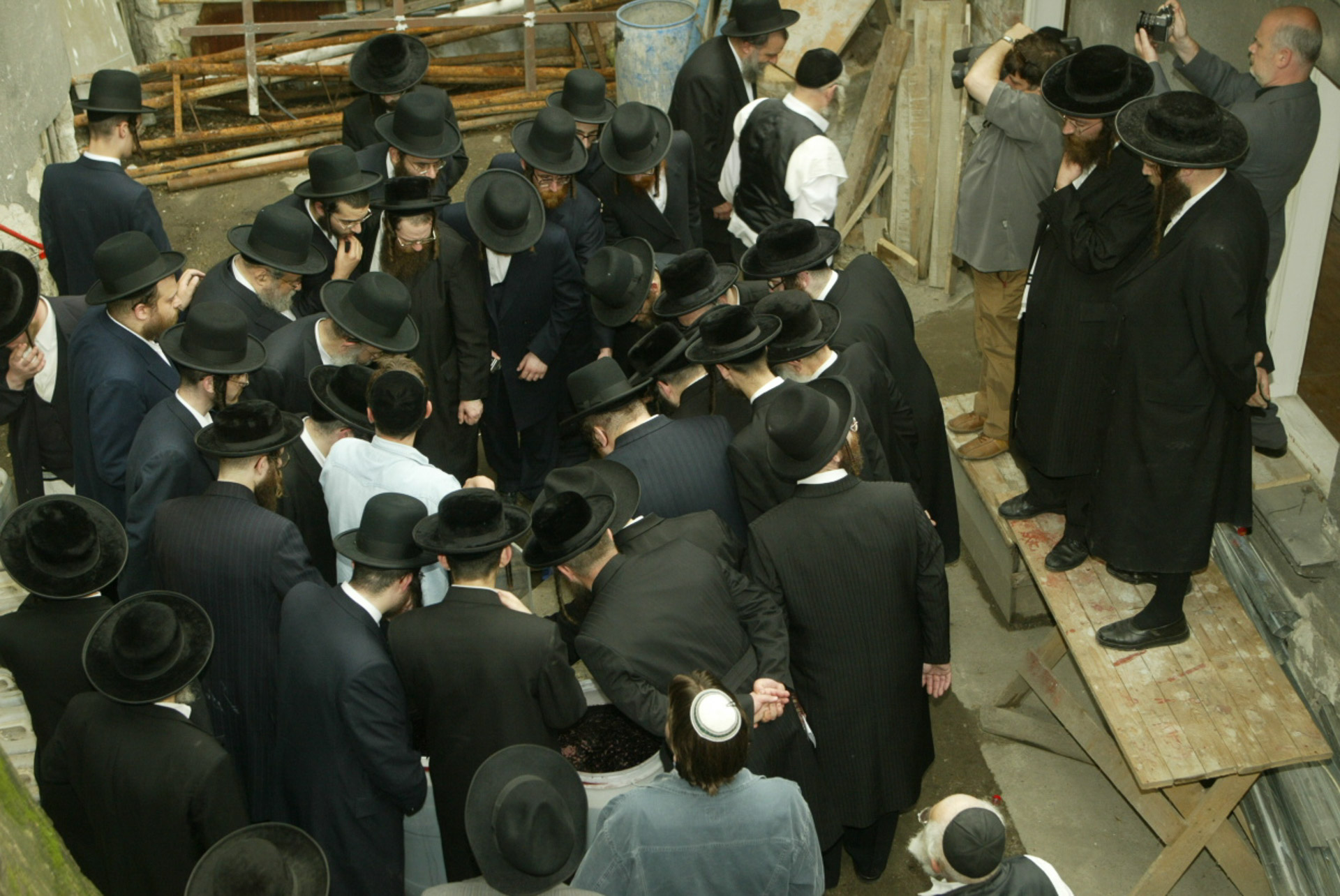 Felavatták a teljesen újjáépített mikvét (rituális fürdő) a Kazinczy utcában