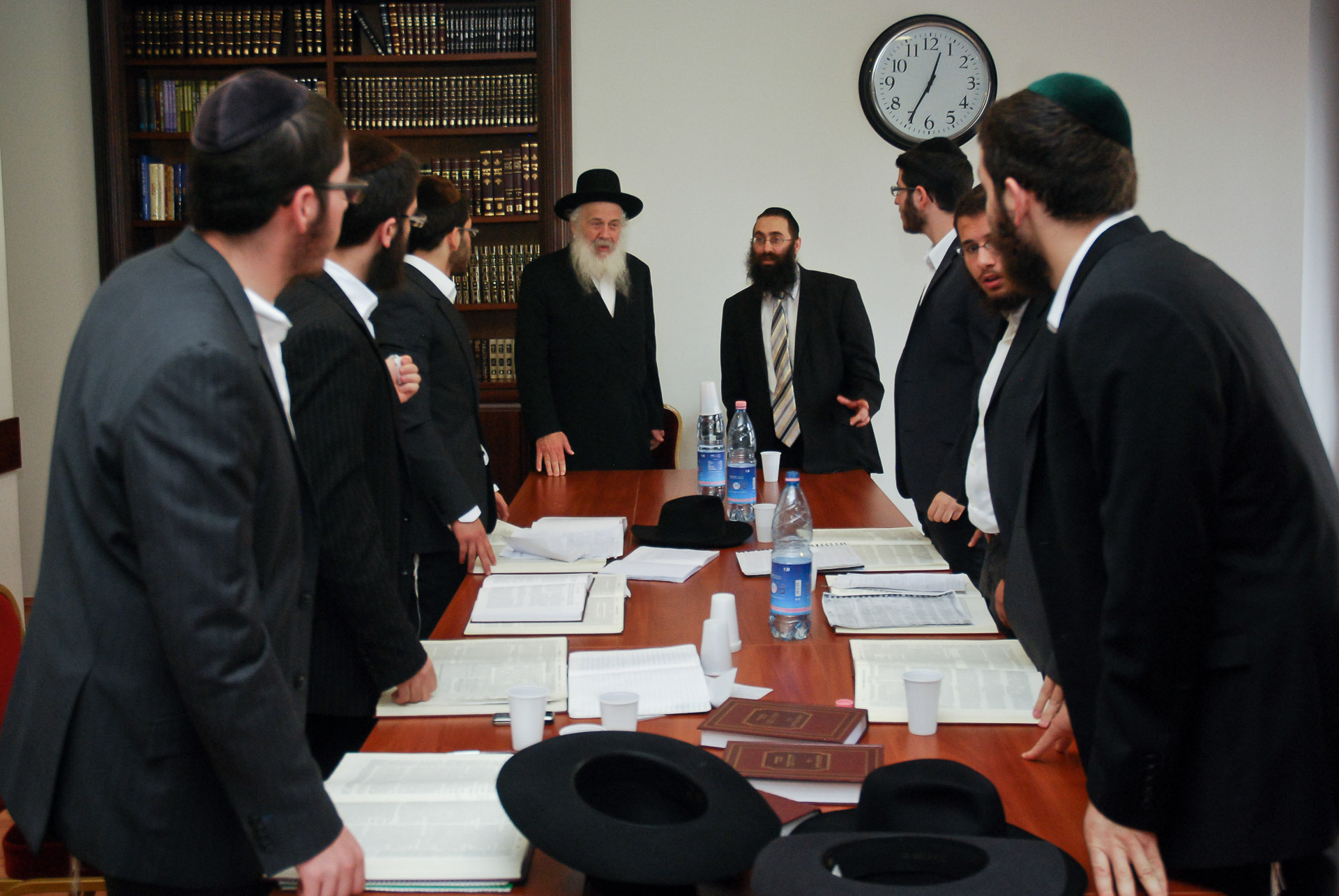 Rabbiavatás és vizsga