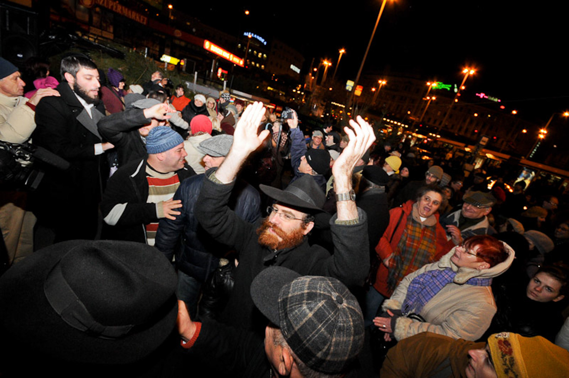 Nyugati téri hanuka- Glitzeinstein Sámuel