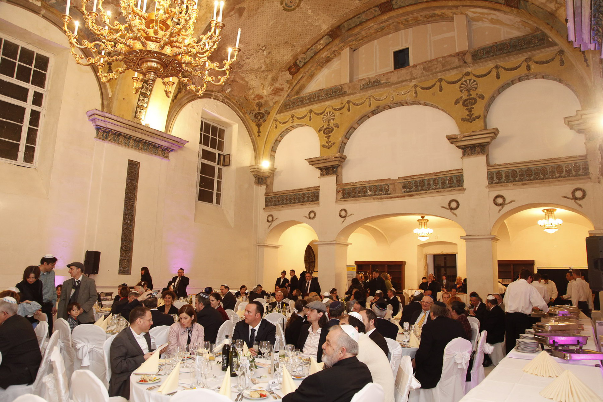 Hanukai fogadás az Óbudai Zsinagógában