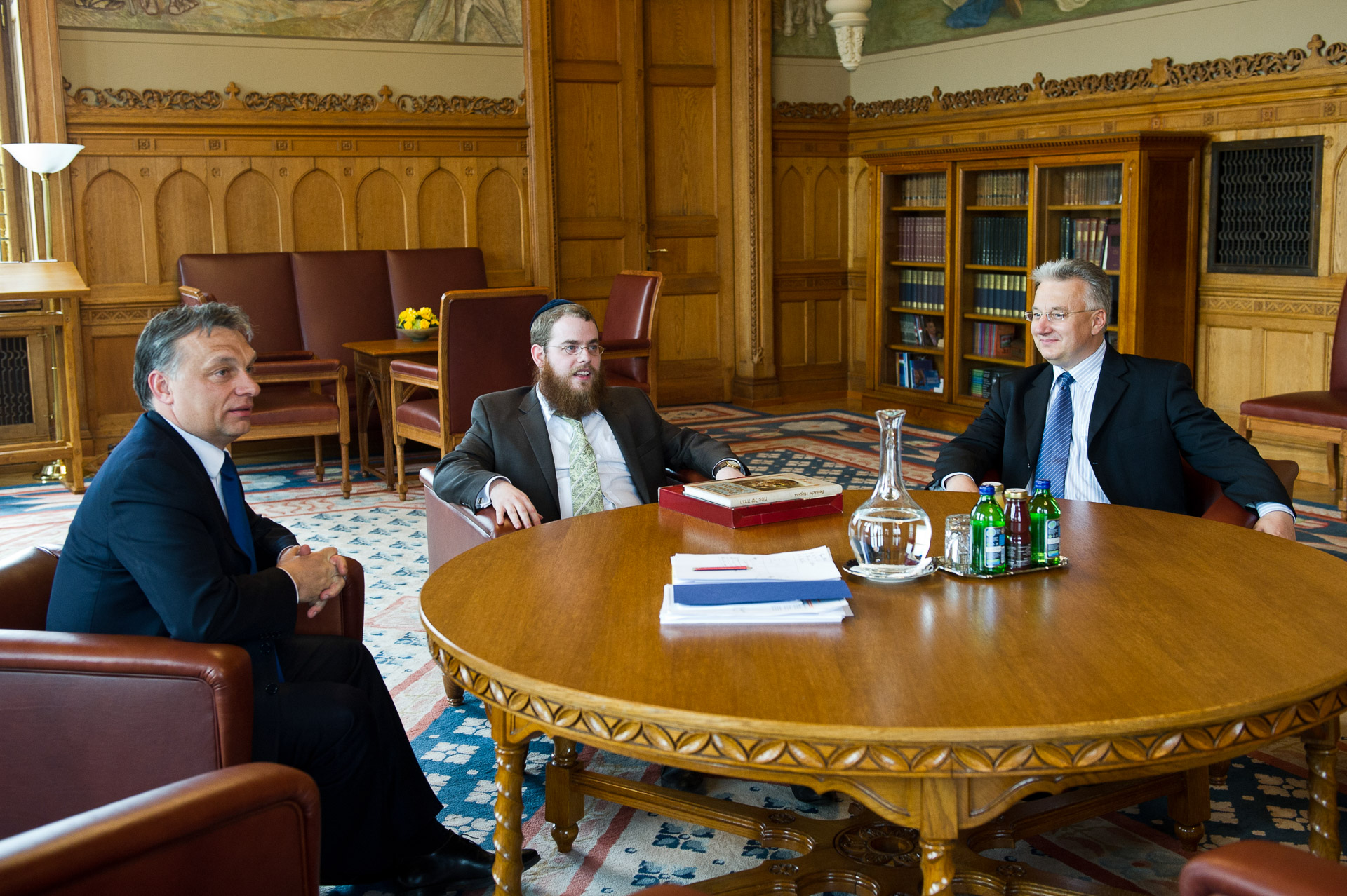 Köves Slomó Orbán Viktornál és Semjén Zsoltnál járt