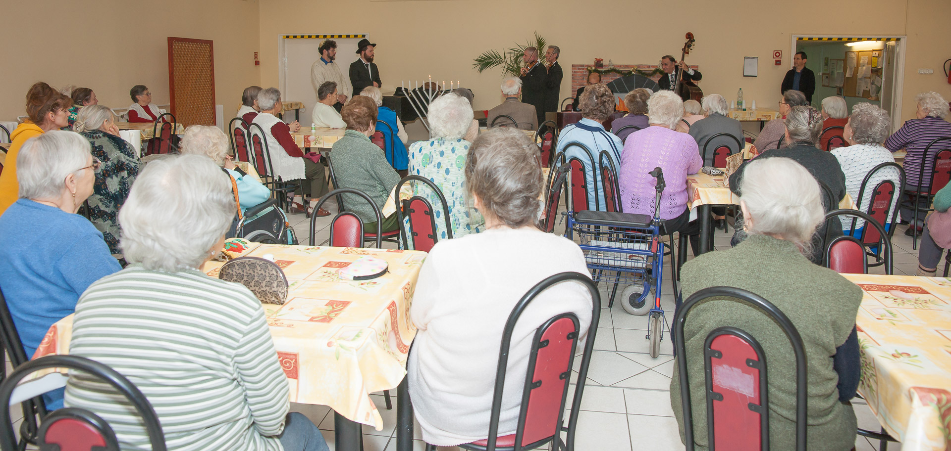 Olajág hanukai ünnepség