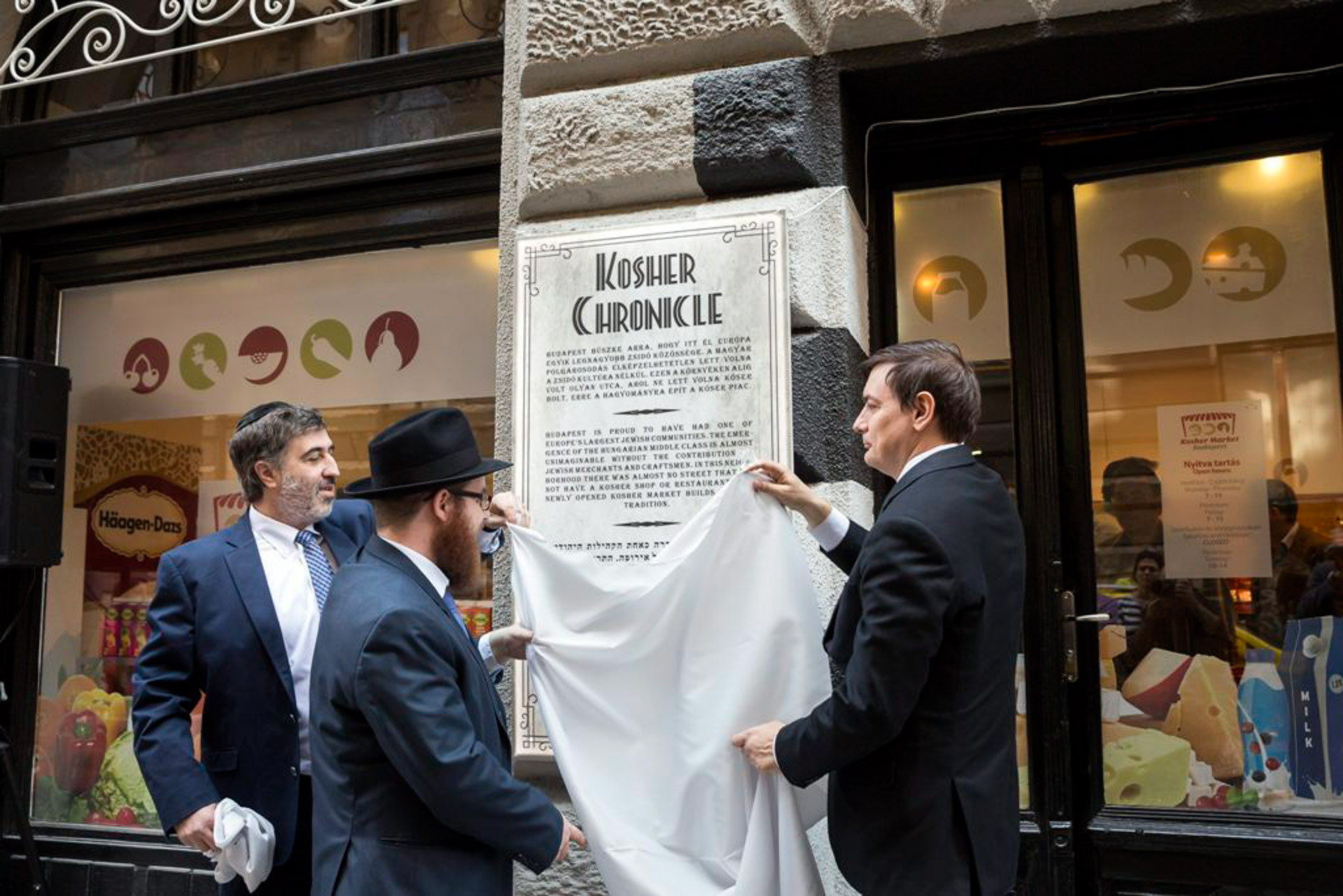 Kóser piac megnyitó- Győrfi László, Köves Slomó, Vattamány Zsolt