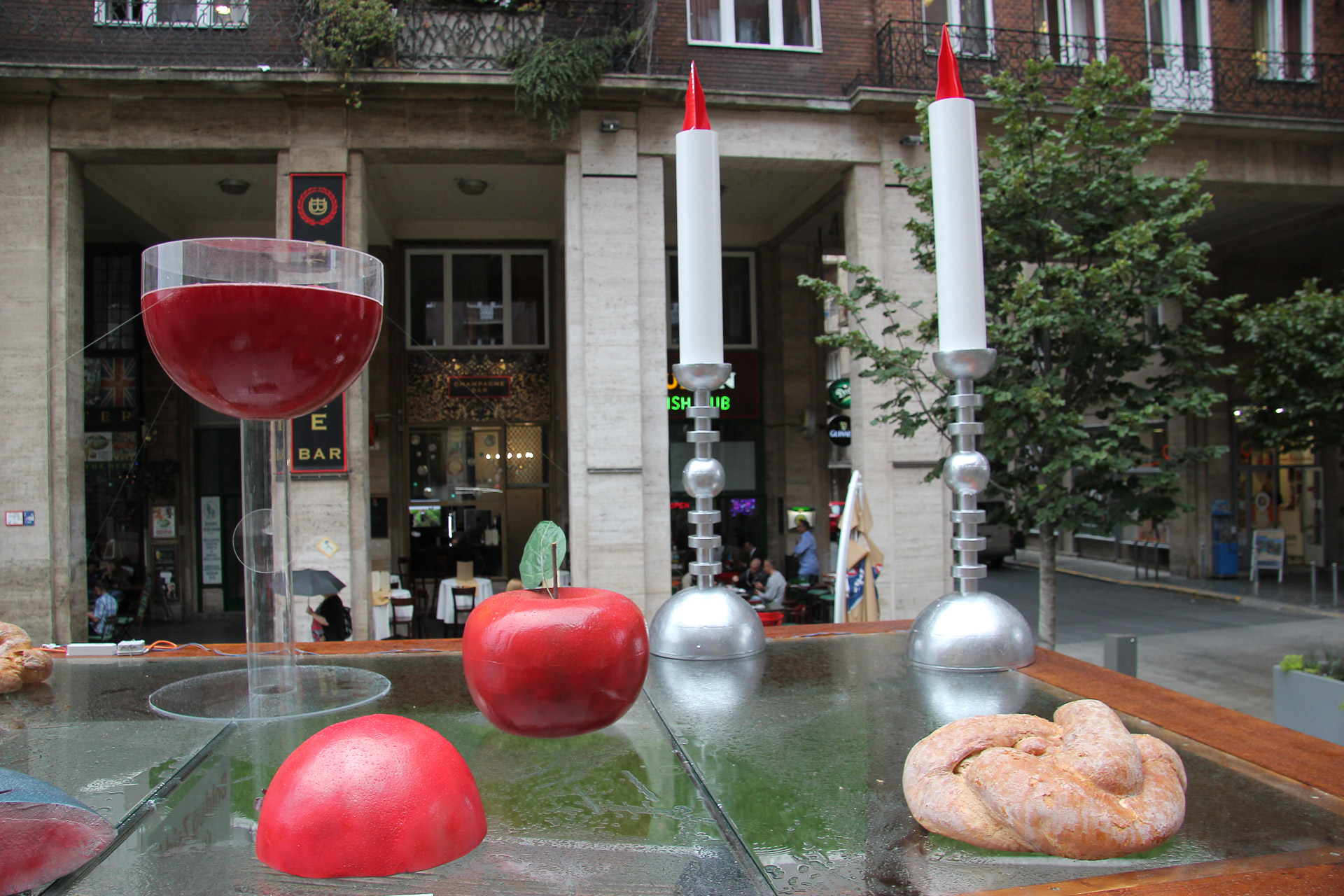 Roshásánái installáció