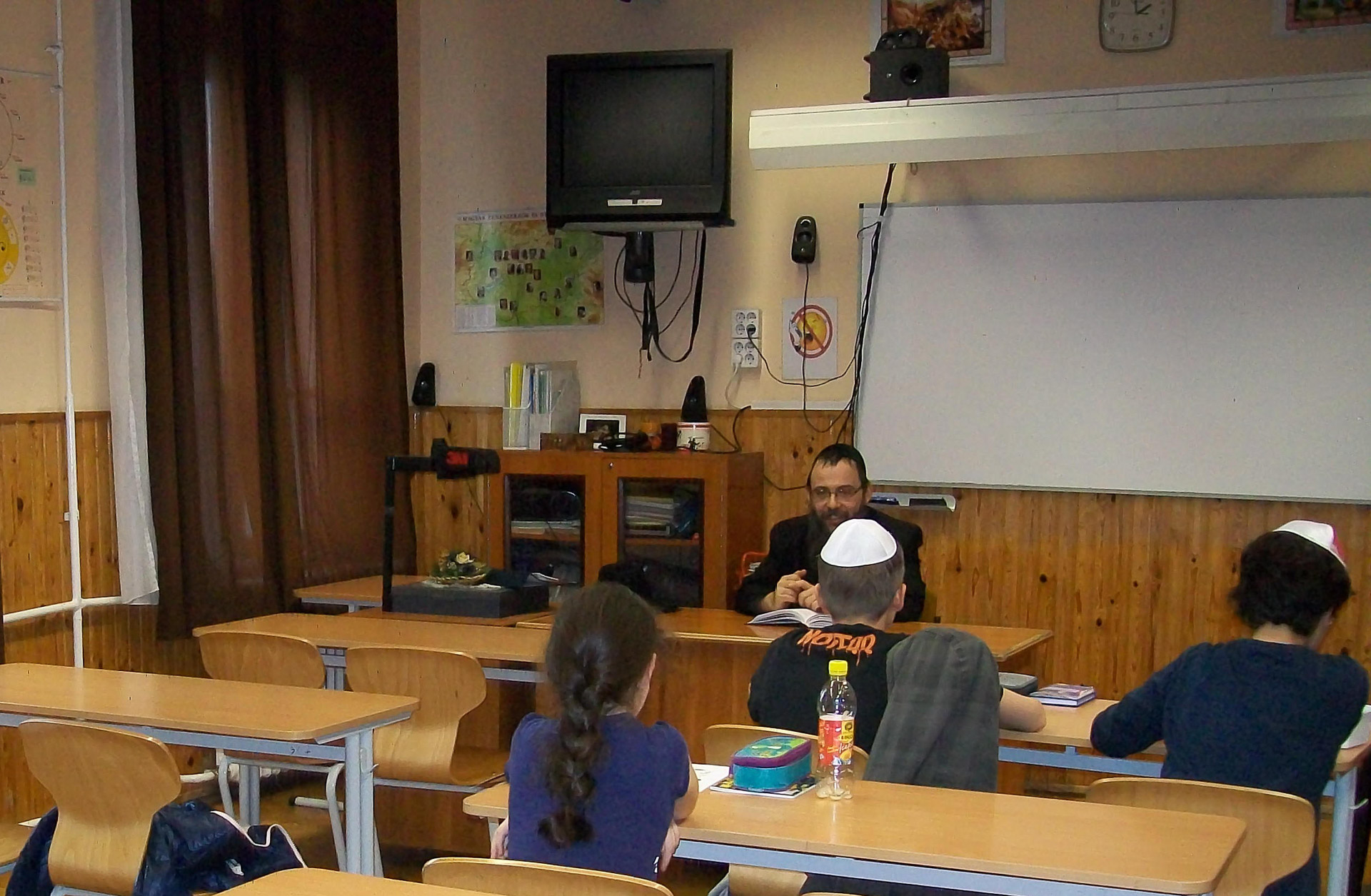 Hittan tanítás- Oberlander Báruch