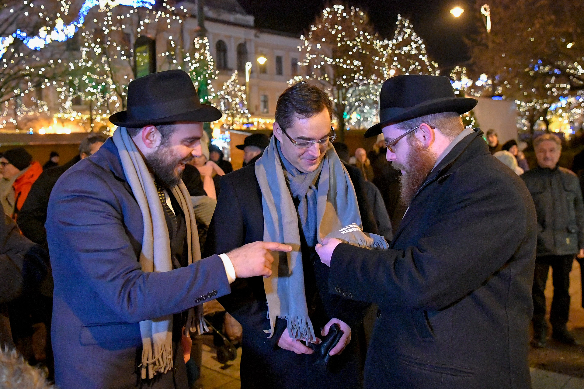 Hanuka Debrecen- Papp László, Köves Slomó, Faigen Sámuel