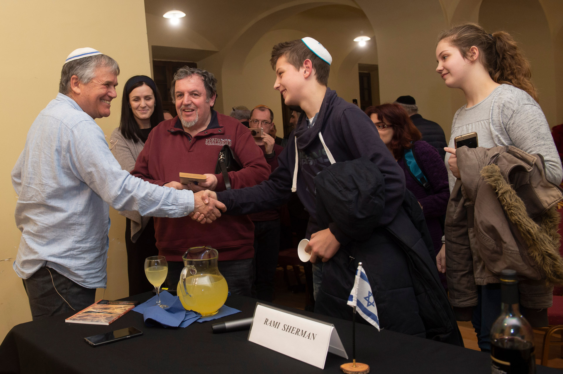 Rami Sherman látogatása az Óbudai Zsinagógában