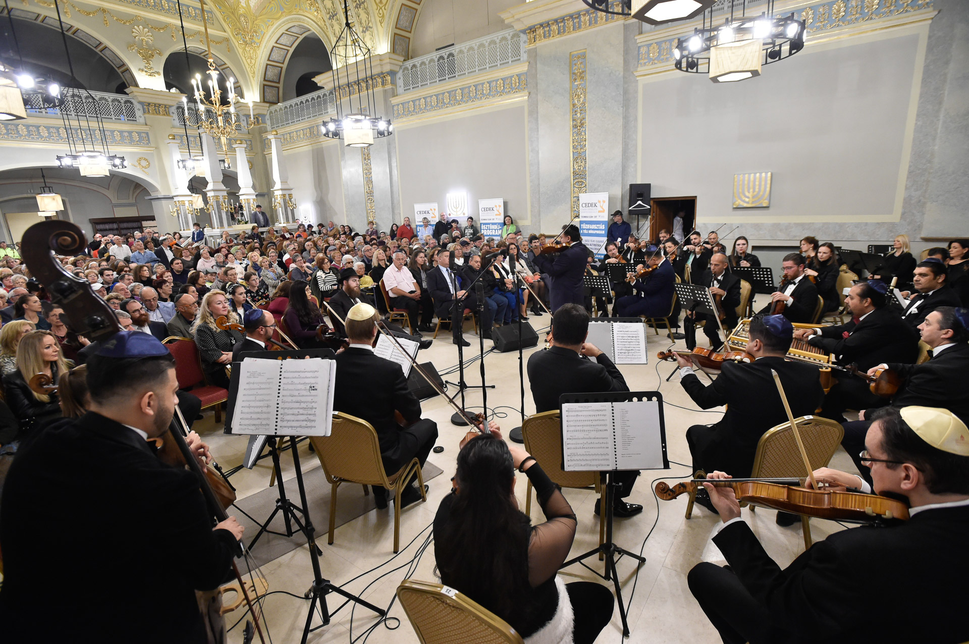 Mága Zoltán és kántor koncert az Óbudai Zsinagógában