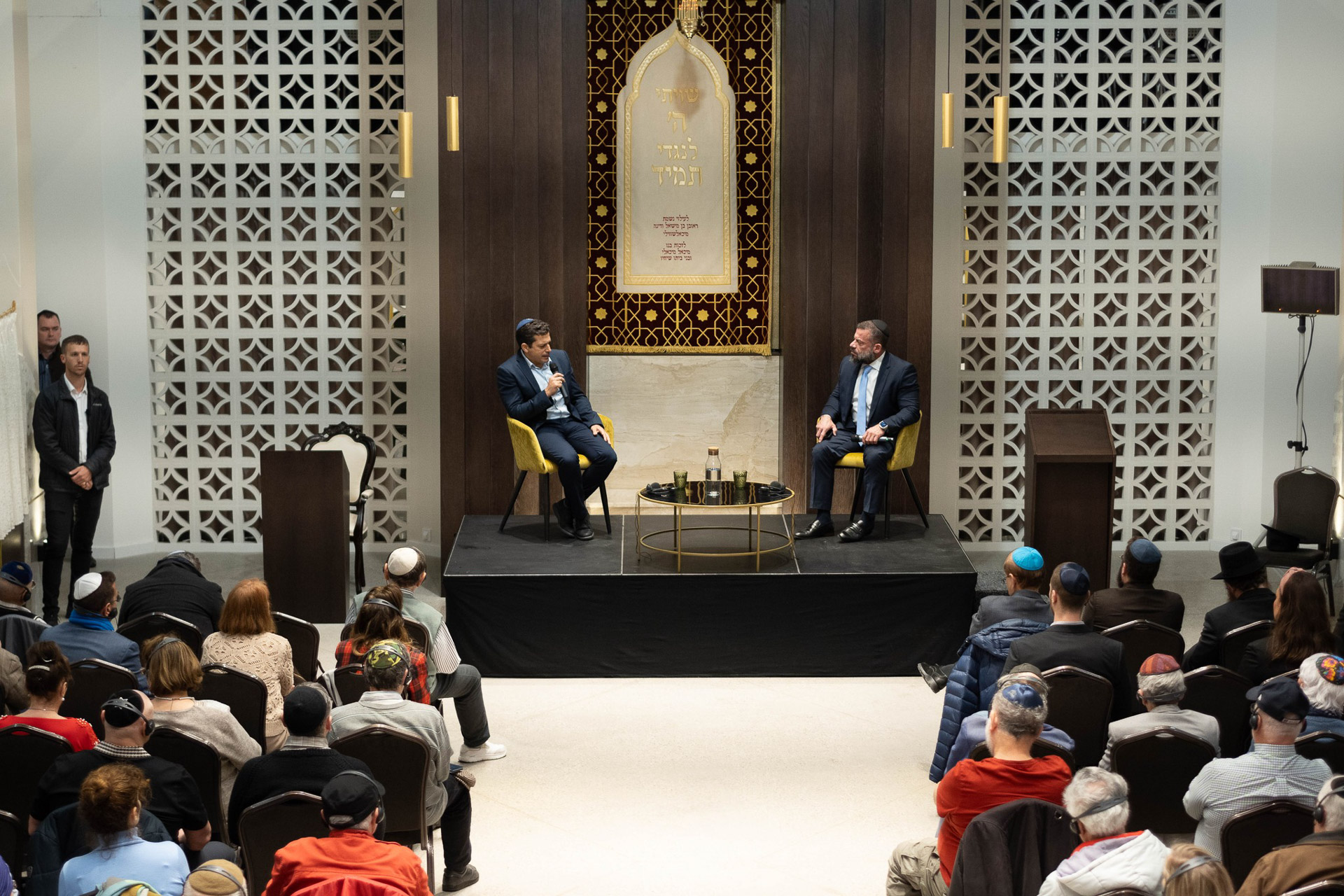 Amichai Chikli Megyeri Jonatánnal a Zsilipben